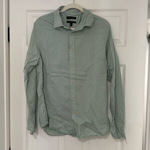 Banana Republic Long Sleeve Button Up - M